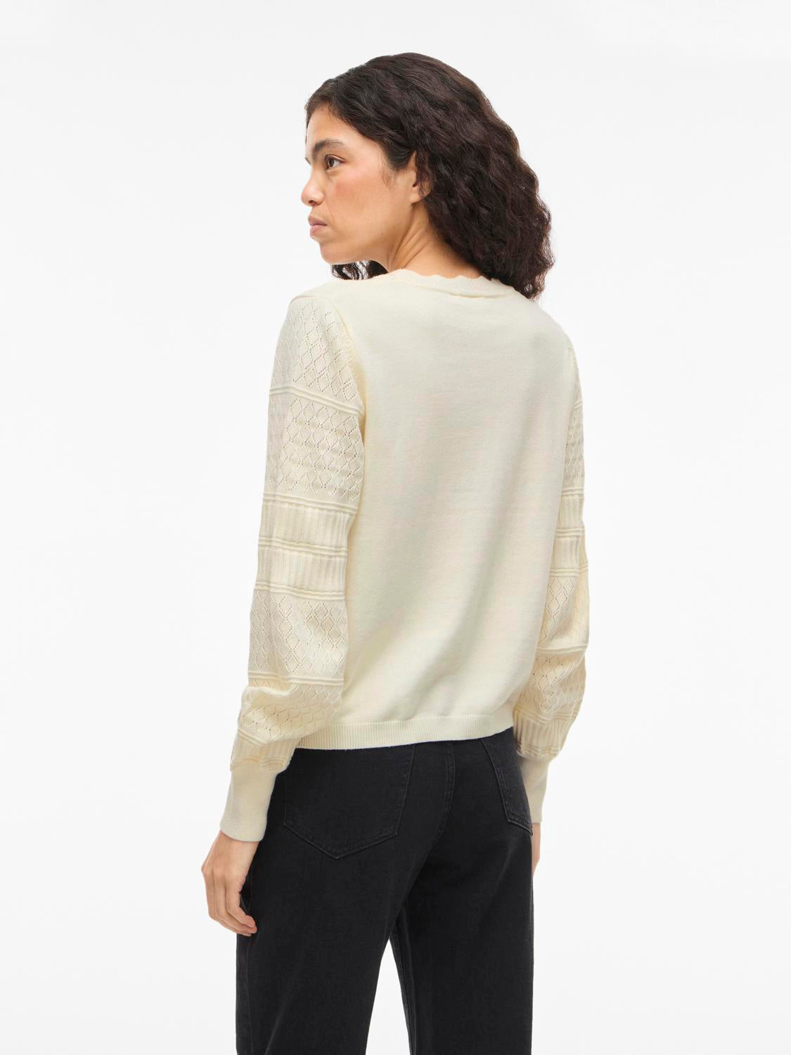 model_shot-back
